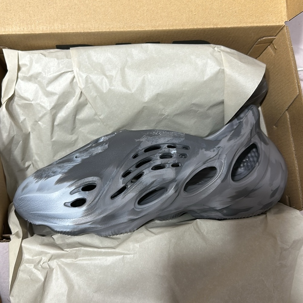 Yeezys - Picture 3 of 5